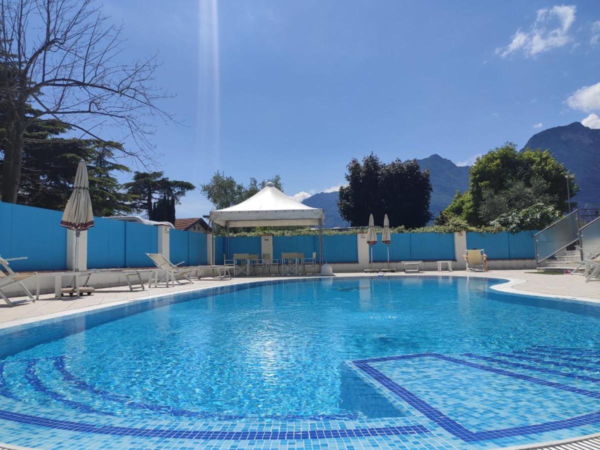 Hotel Angelini Torbole Sul Garda Dış mekan fotoğraf
